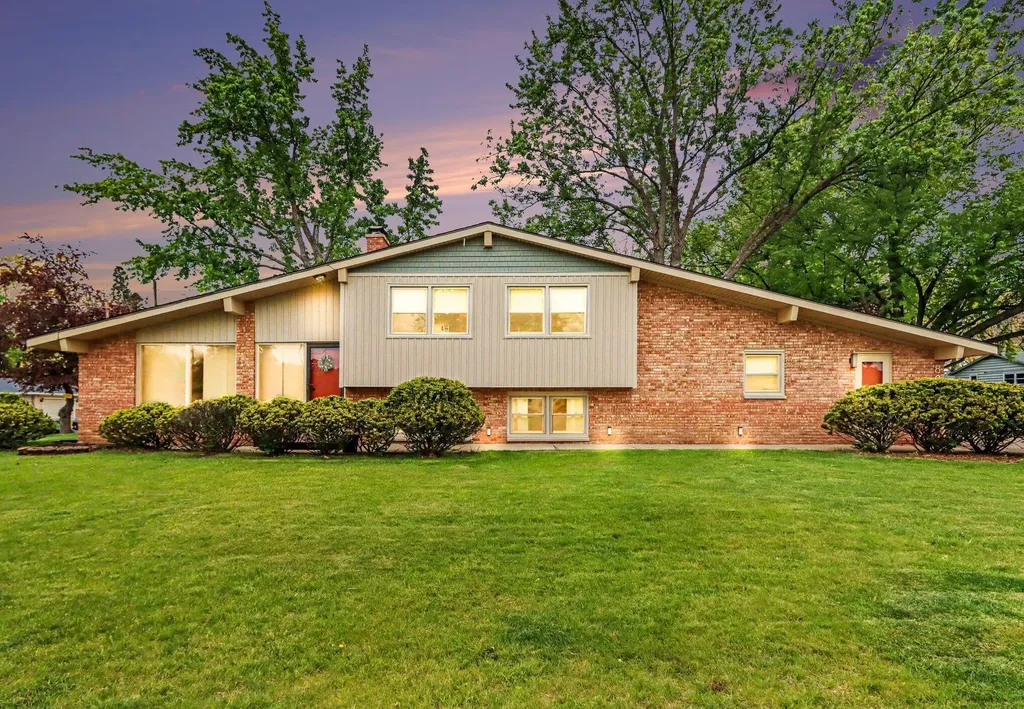 803 Woodheath Avenue Portage City MI 49024