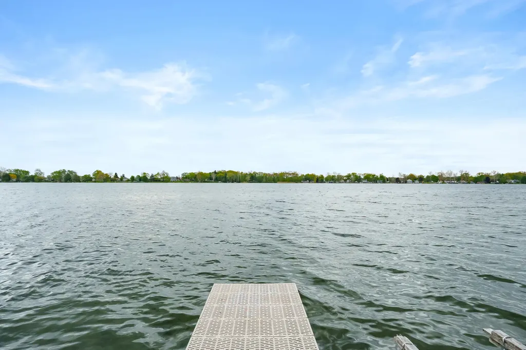 8239 W Long Lake Drive Pavilion Township MI 49048