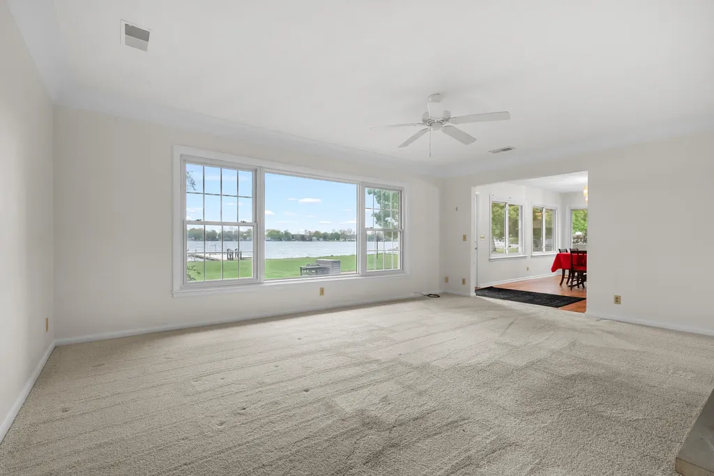 8239 W Long Lake Drive Pavilion Township MI 49048