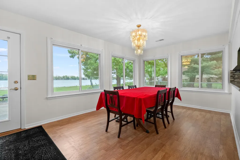 8239 W Long Lake Drive Pavilion Township MI 49048