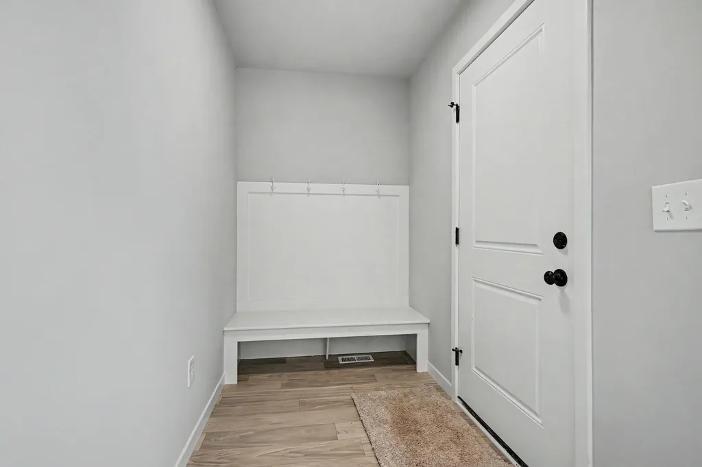 913 Valley View Court Marshall City MI 49068