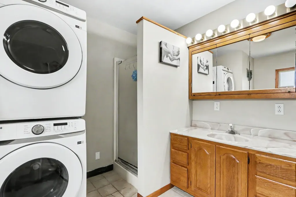 217 Ermine Avenue Comstock Charter Township MI 49048