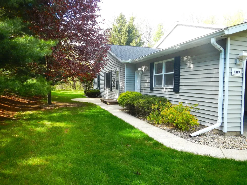 10159 S Pheasant Run Portage City MI 49024