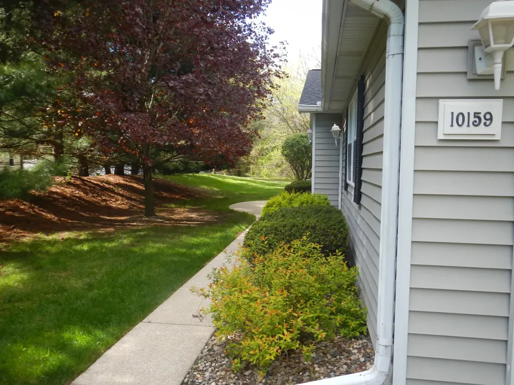 10159 S Pheasant Run Portage City MI 49024