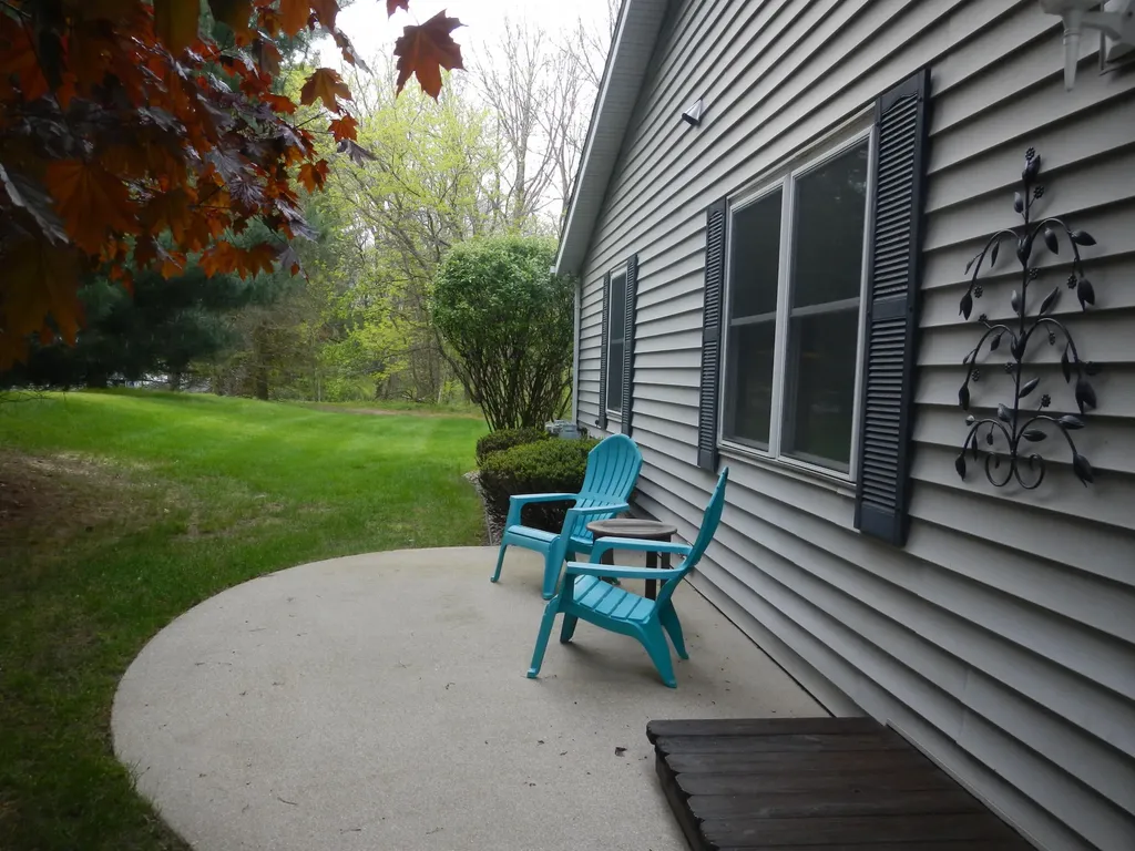 10159 S Pheasant Run Portage City MI 49024
