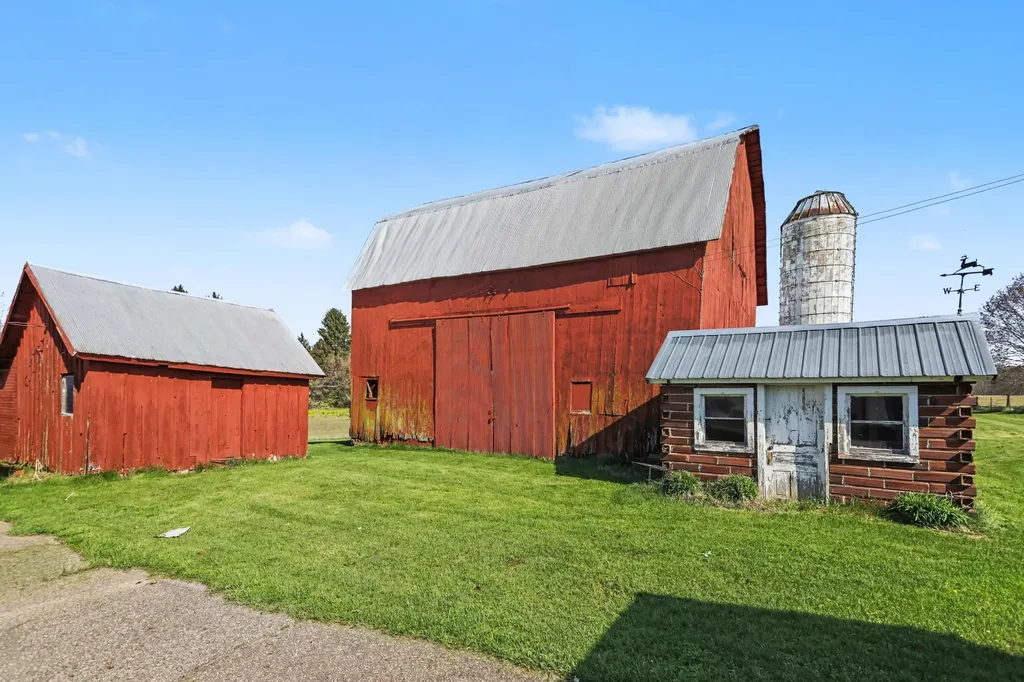 8891 Pennfield Road Pennfield Charter Township MI 49017