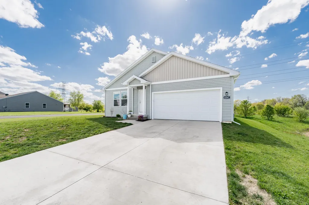 4267 Country Meadows Drive Comstock Charter Township MI 49048
