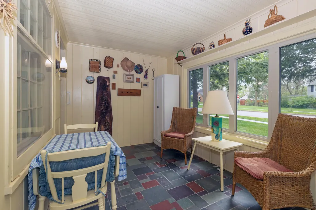 3830 Ferndale Avenue Kalamazoo City MI 49001