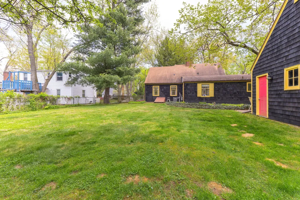 3830 Ferndale Avenue Kalamazoo City MI 49001