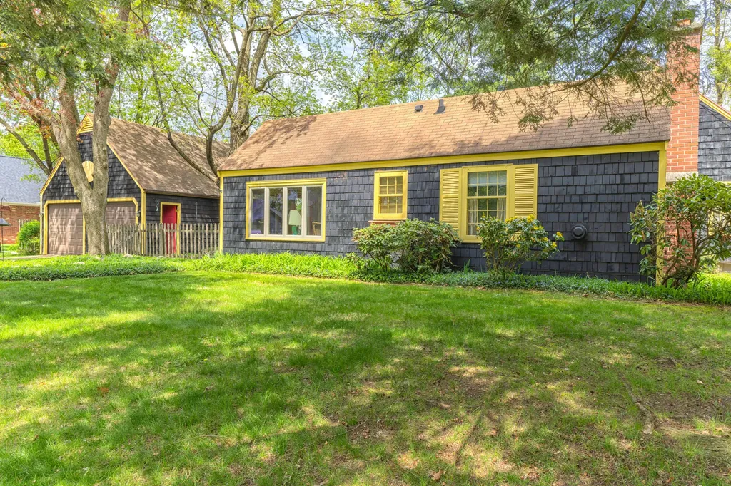 3830 Ferndale Avenue Kalamazoo City MI 49001
