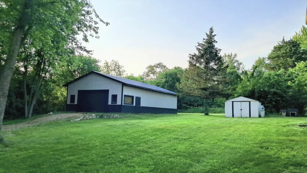 32272 88th Avenue Porter Township MI 49065