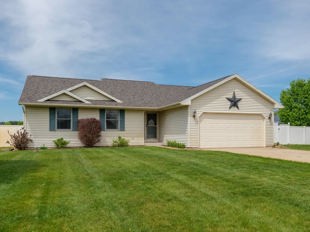 53322 Rolling Meadow Boulevard Antwerp Township MI 49079