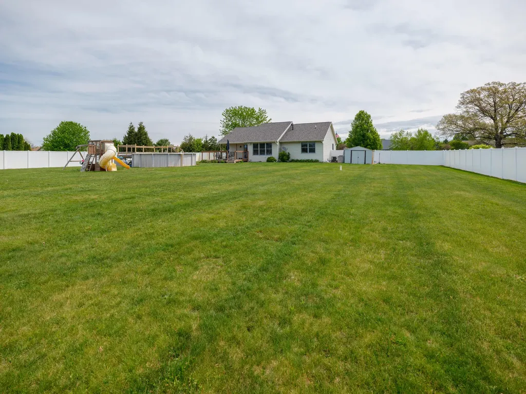 53322 Rolling Meadow Boulevard Antwerp Township MI 49079