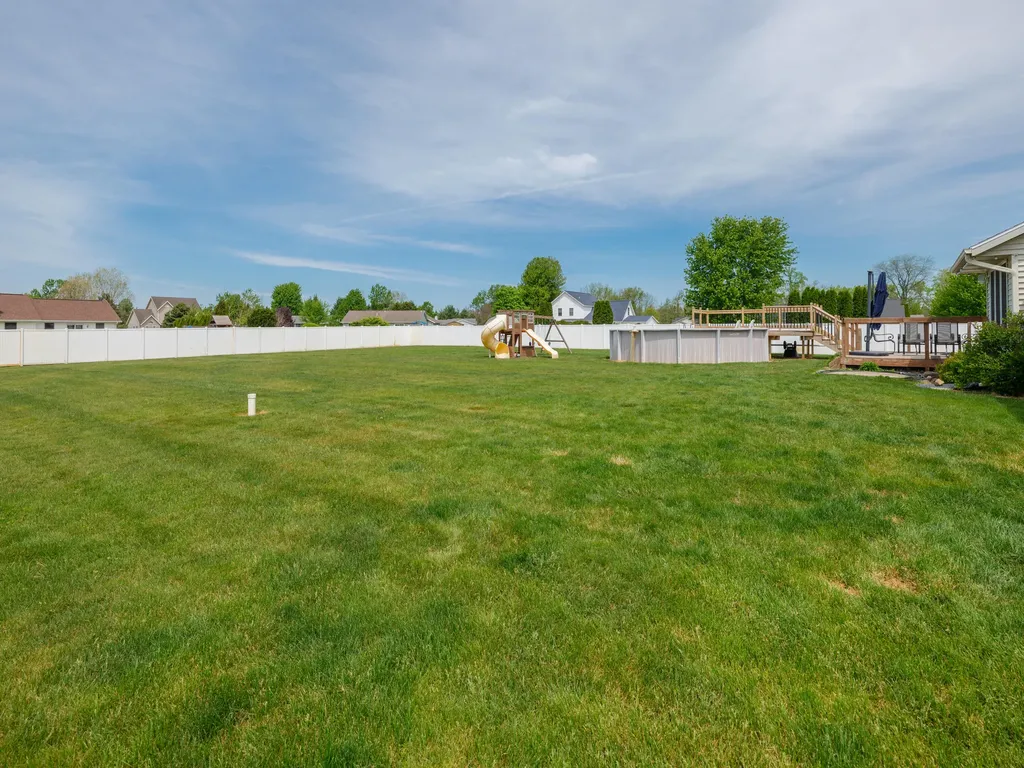 53322 Rolling Meadow Boulevard Antwerp Township MI 49079