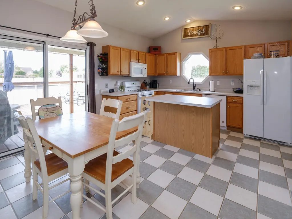53322 Rolling Meadow Boulevard Antwerp Township MI 49079