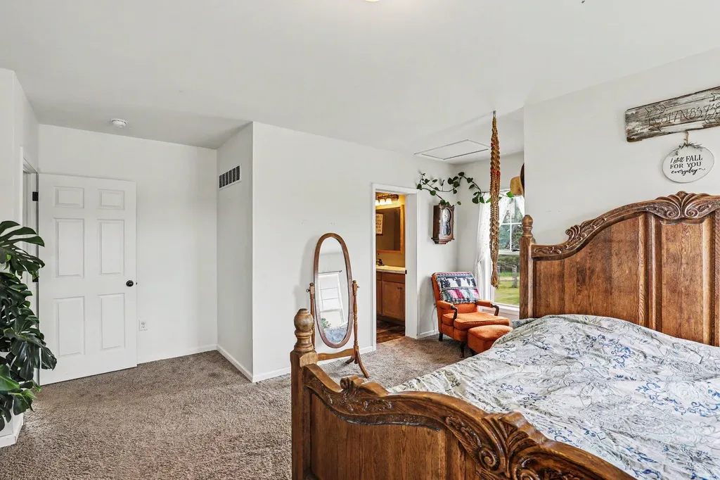 2404 Froede Road Wells Township MI 48723