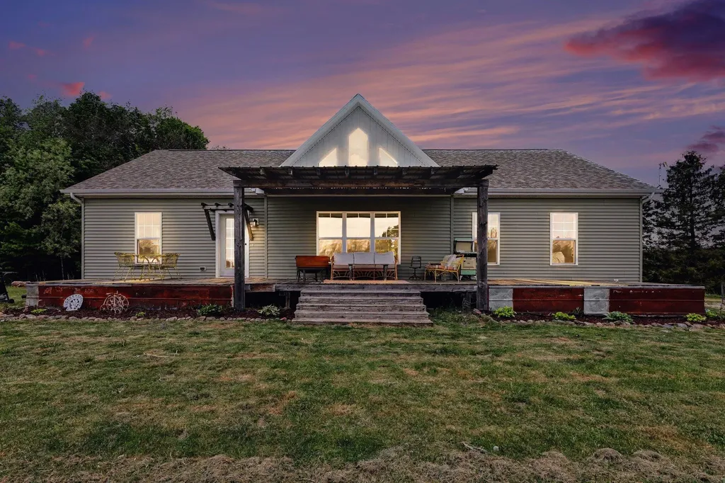 2404 Froede Road Wells Township MI 48723