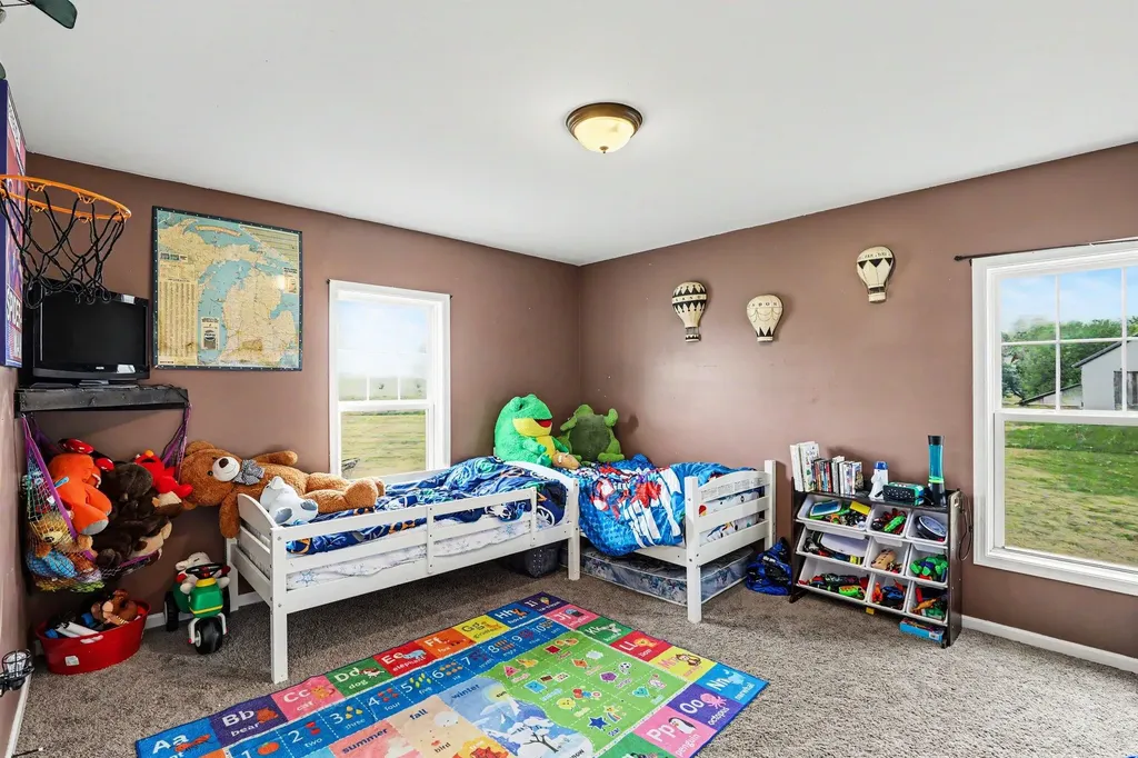 2404 Froede Road Wells Township MI 48723