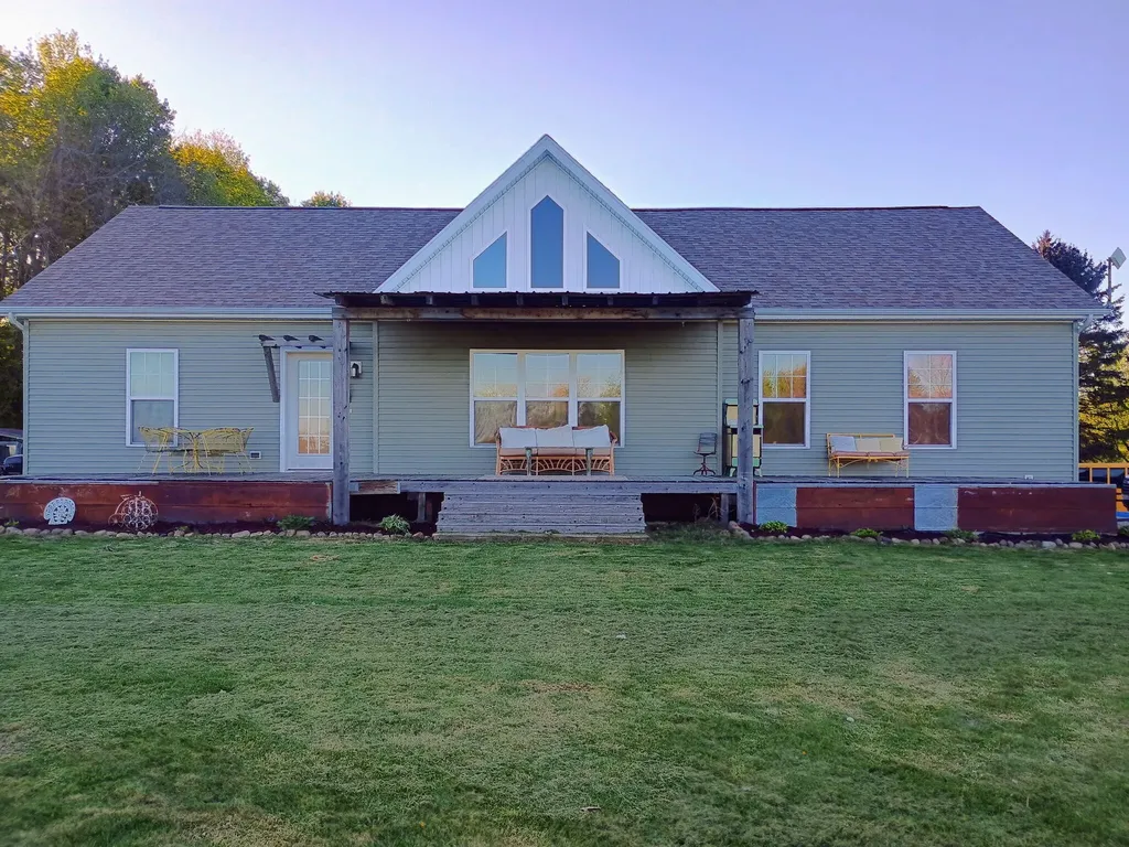 2404 Froede Road Wells Township MI 48723