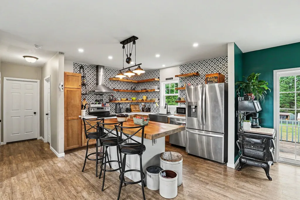 2404 Froede Road Wells Township MI 48723