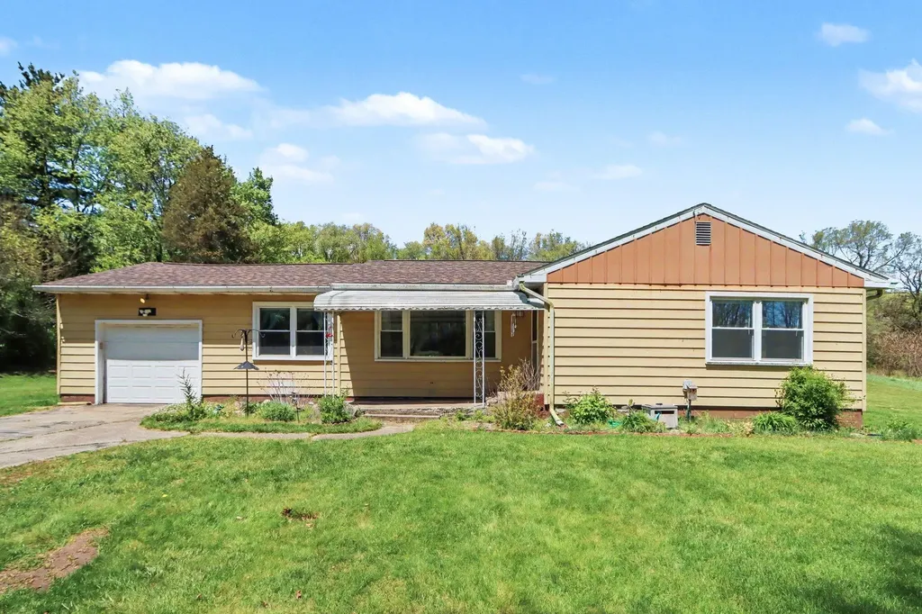 7445 Morgan Road Pennfield Charter Township MI 49017