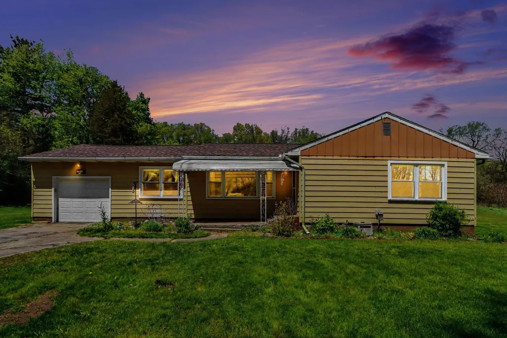 7445 Morgan Road Pennfield Charter Township MI 49017
