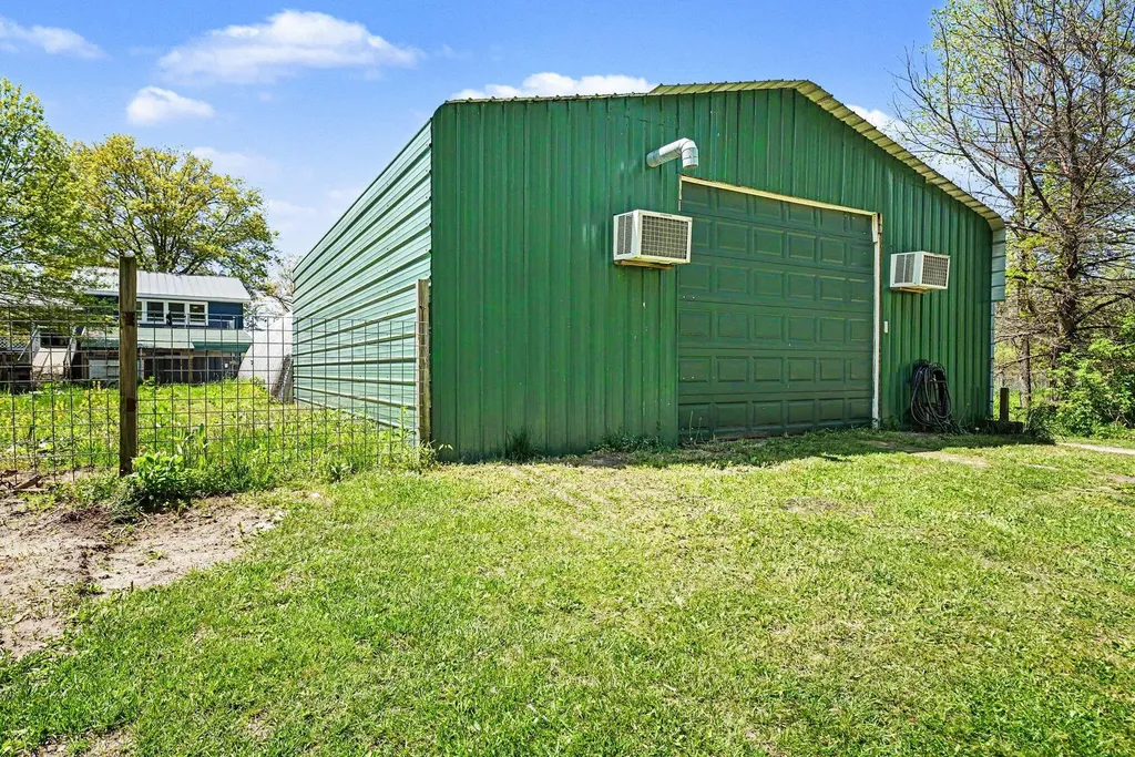 10165 S 29th Street Pavilion Township MI 49088
