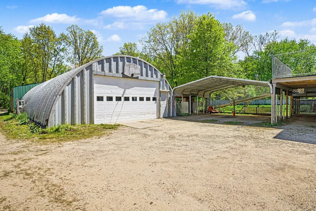 10165 S 29th Street Pavilion Township MI 49088