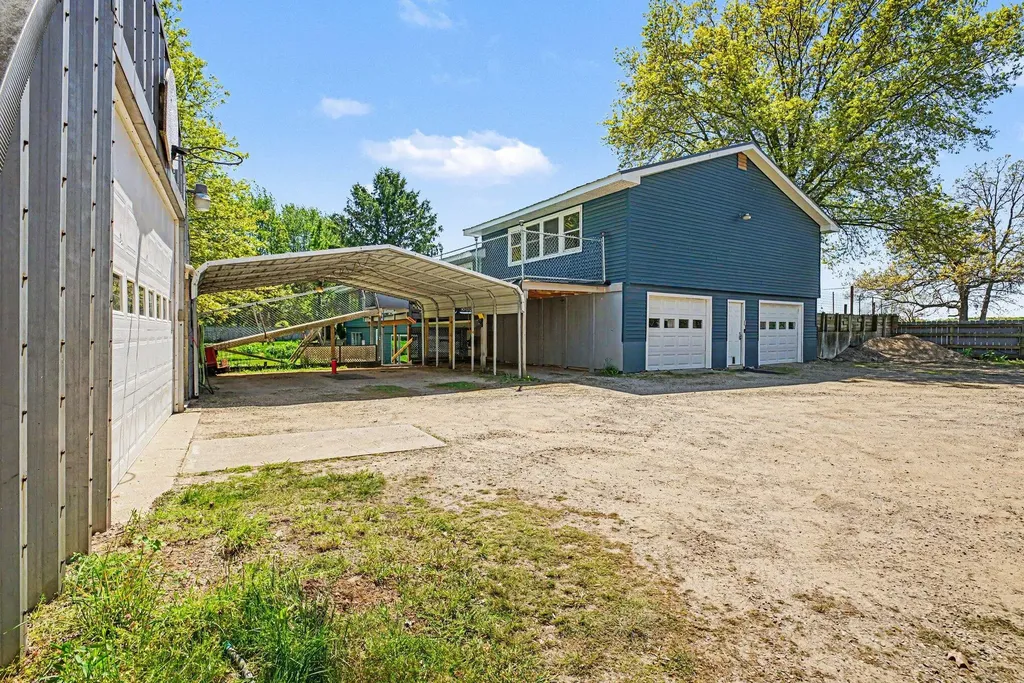 10165 S 29th Street Pavilion Township MI 49088