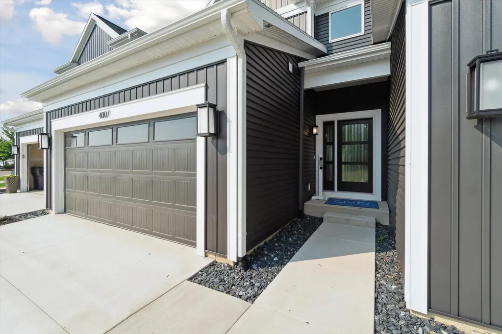 4157 Corvo Trace Kalamazoo Charter Township MI 49006
