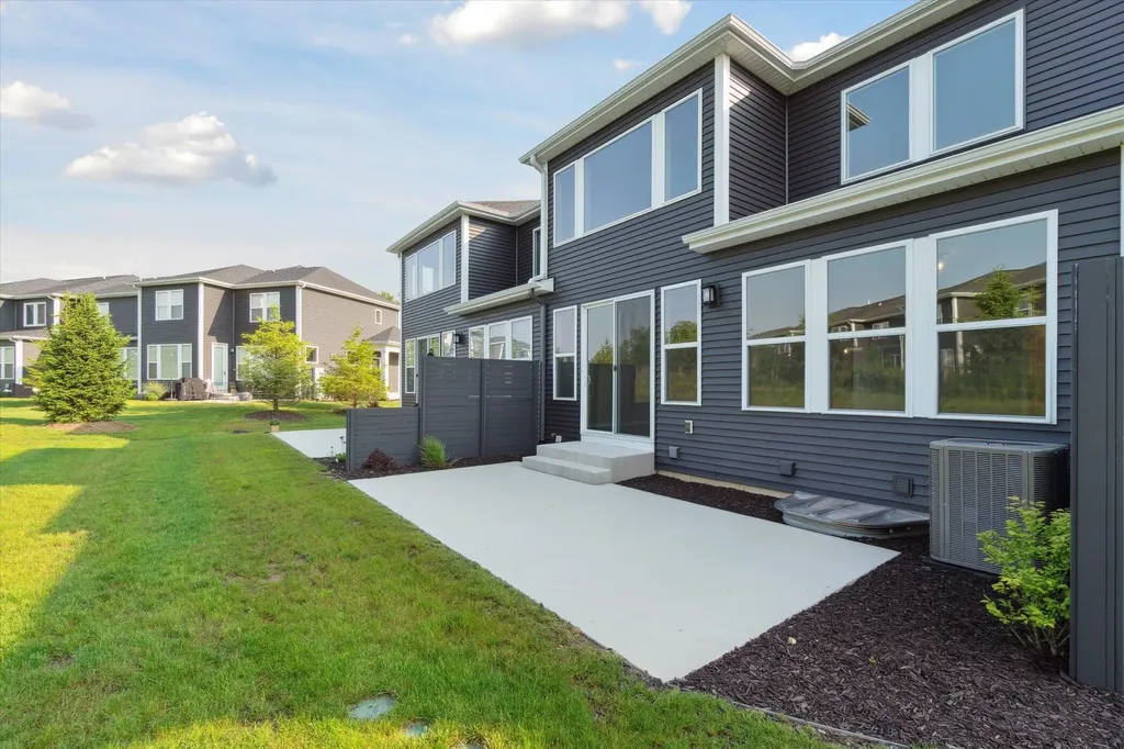 4157 Corvo Trace Kalamazoo Charter Township MI 49006