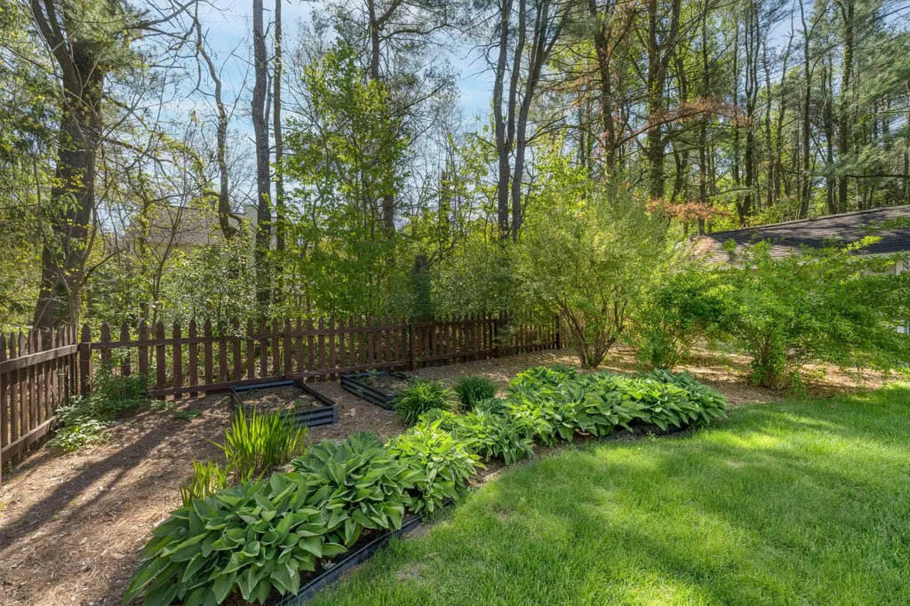 27514 Rolling Pines Court Antwerp Township MI 49065