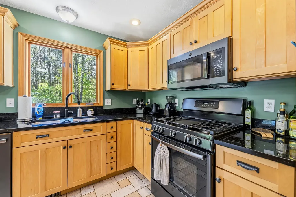 27514 Rolling Pines Court Antwerp Township MI 49065