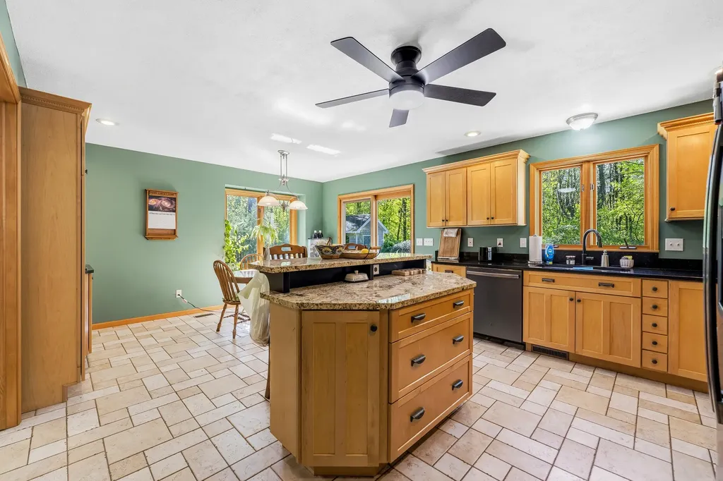 27514 Rolling Pines Court Antwerp Township MI 49065