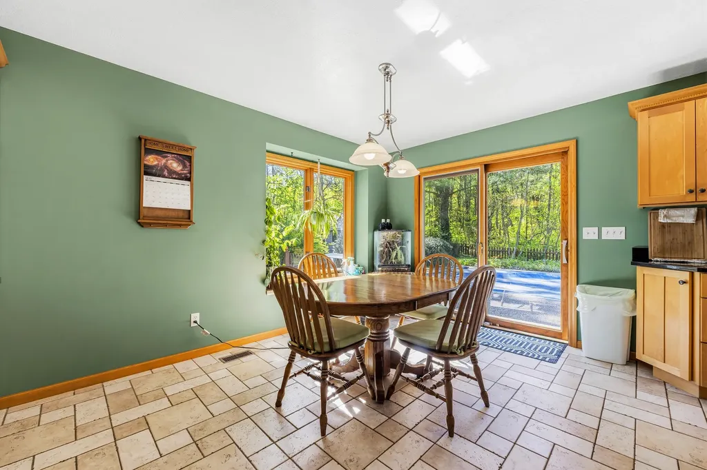 27514 Rolling Pines Court Antwerp Township MI 49065