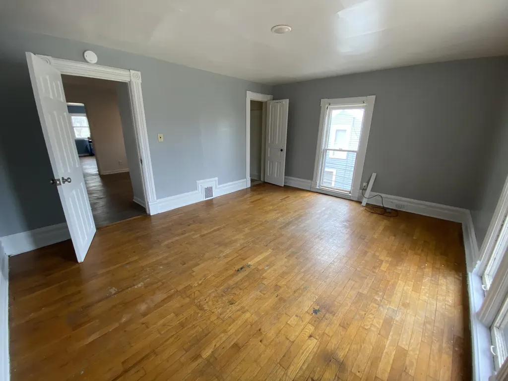 529 Wheaton Avenue Kalamazoo City MI 49008