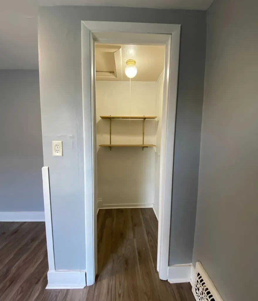 529 Wheaton Avenue Kalamazoo City MI 49008