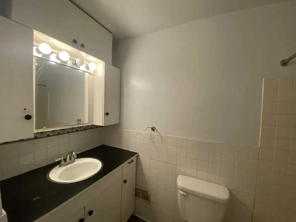 529 Wheaton Avenue Kalamazoo City MI 49008