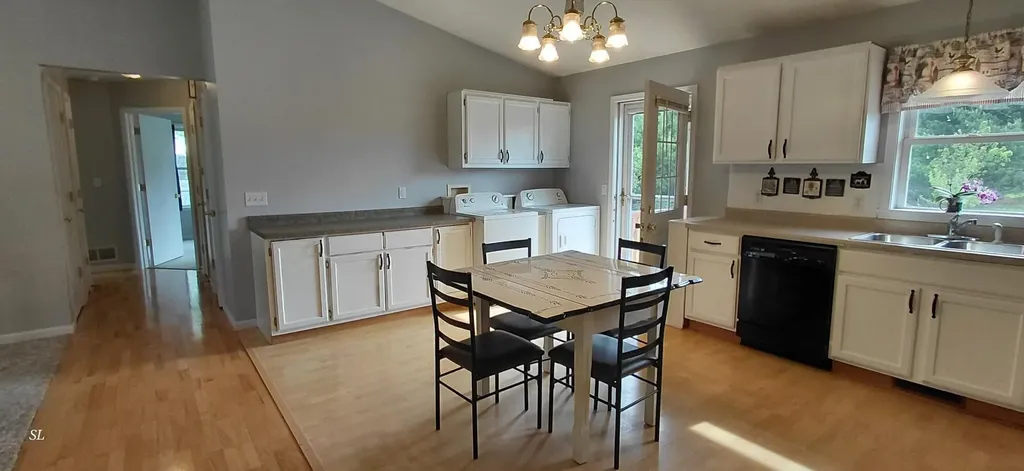 52821 County Road 657 Antwerp Township MI 49079
