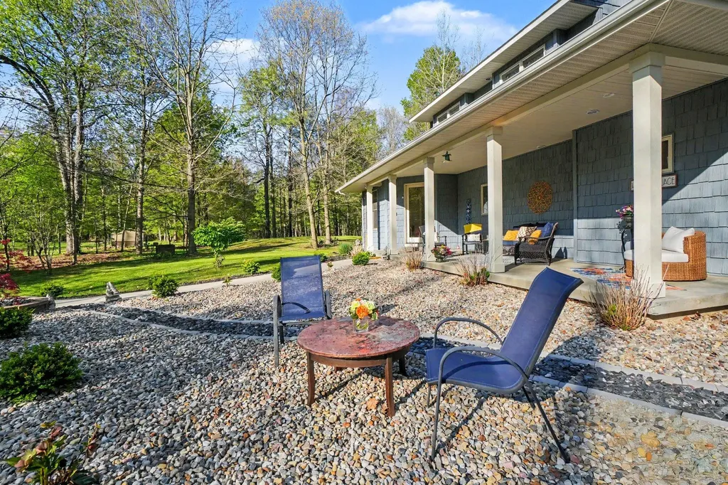 14888 County Road 687 Geneva Township MI 49090