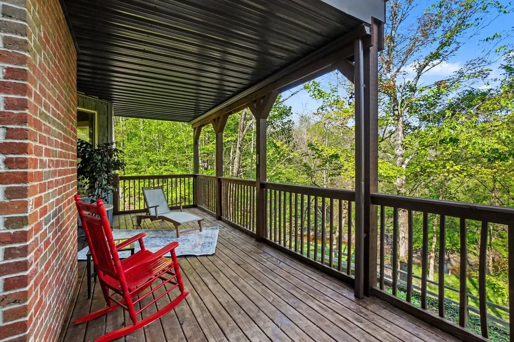 14888 County Road 687 Geneva Township MI 49090