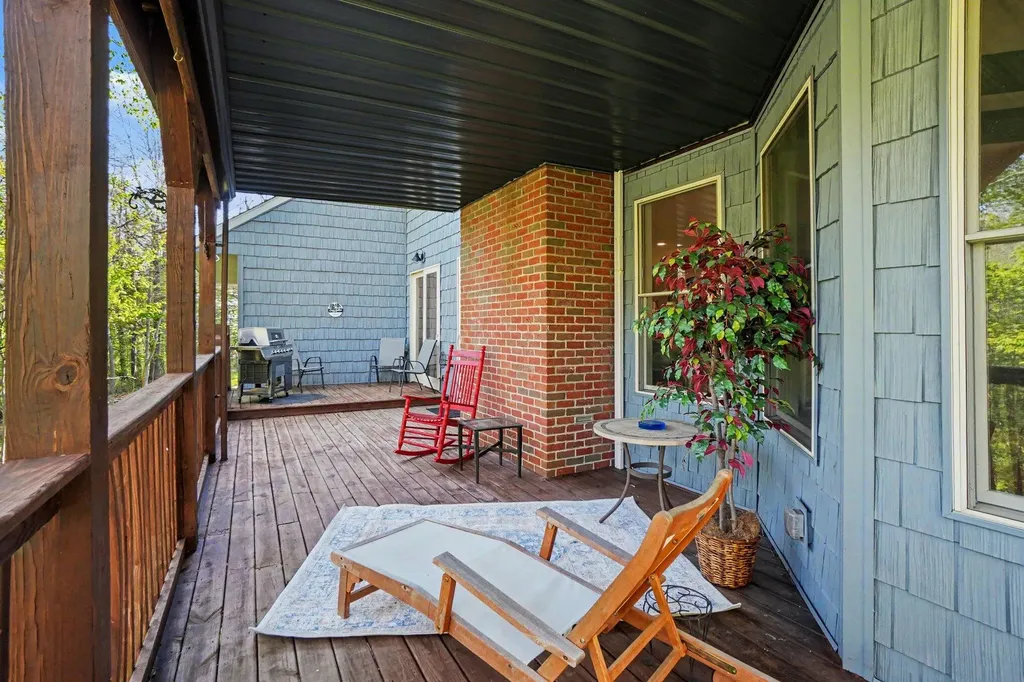 14888 County Road 687 Geneva Township MI 49090