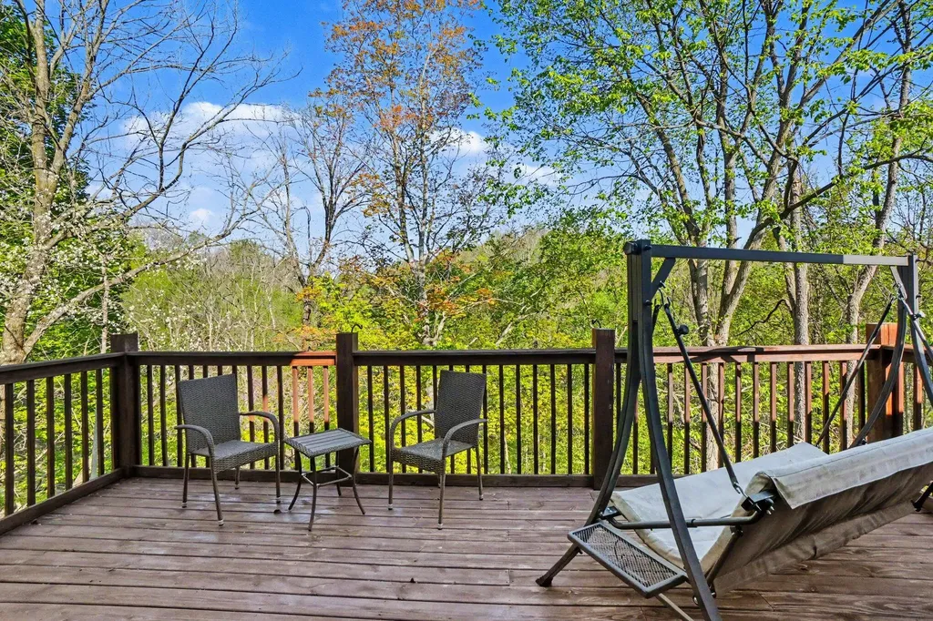 14888 County Road 687 Geneva Township MI 49090