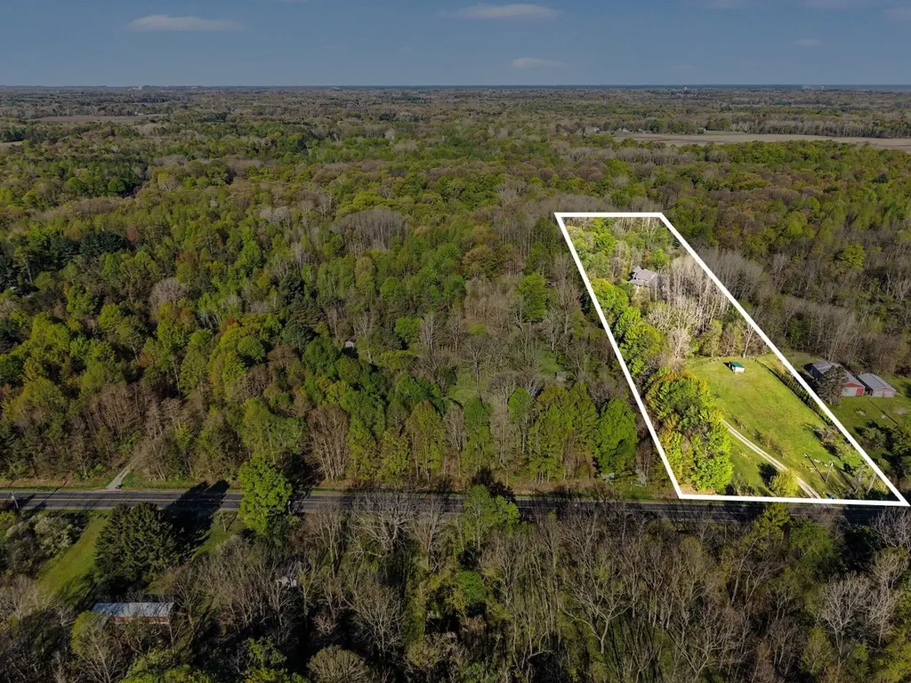 14888 County Road 687 Geneva Township MI 49090