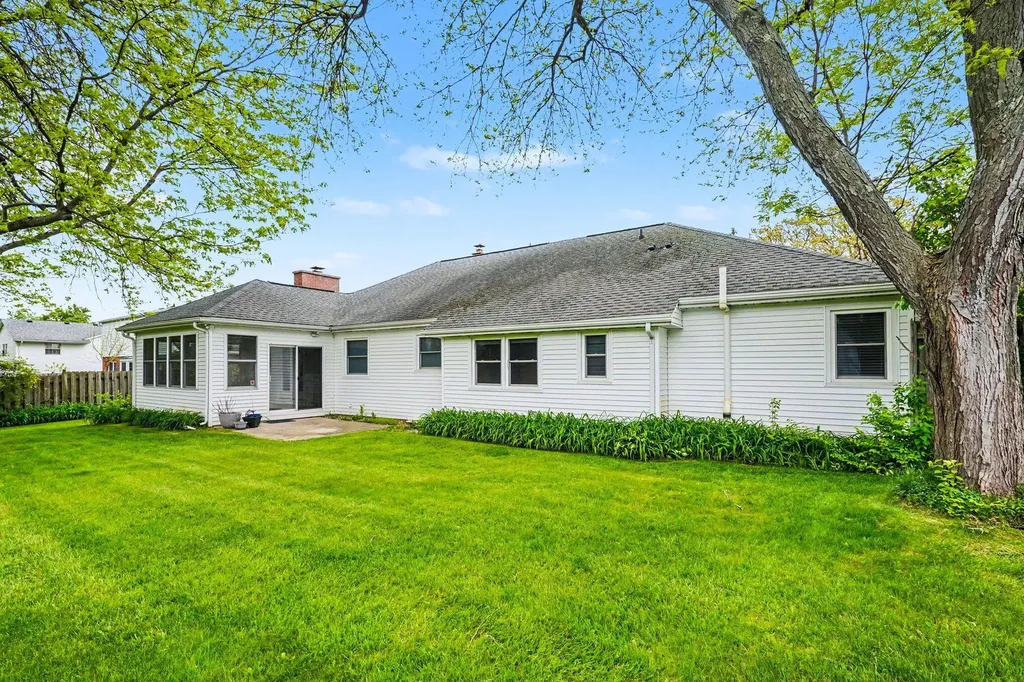 5132 Mapleridge Drive Portage City MI 49024