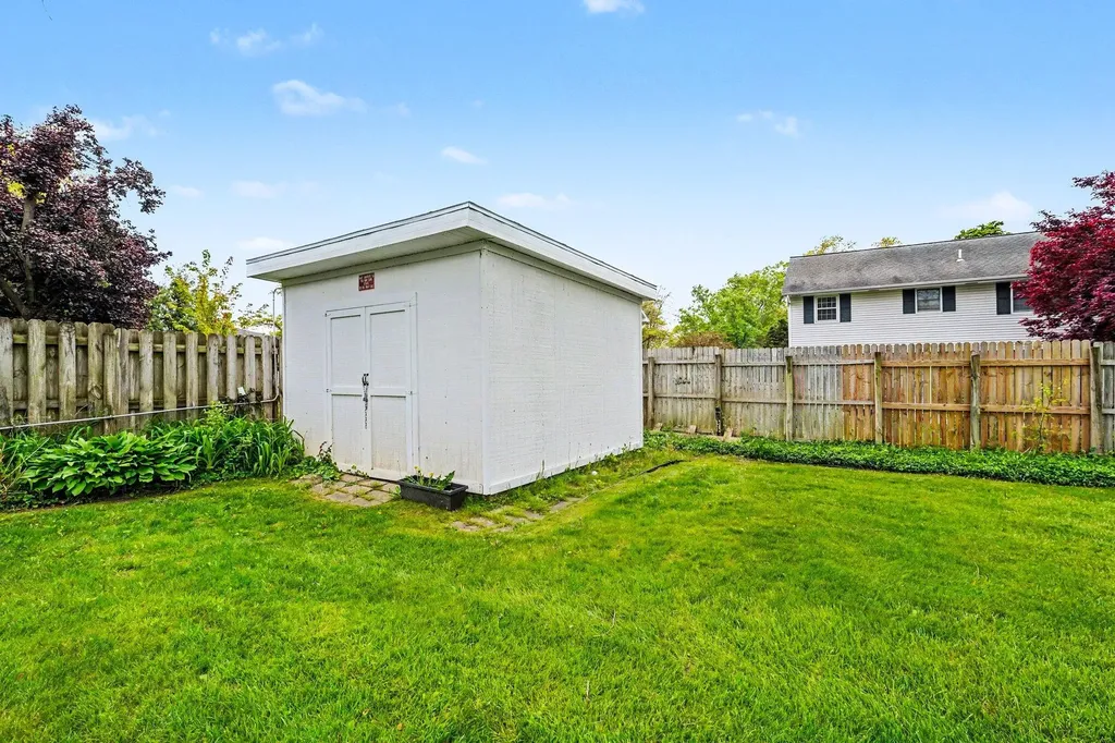 5132 Mapleridge Drive Portage City MI 49024