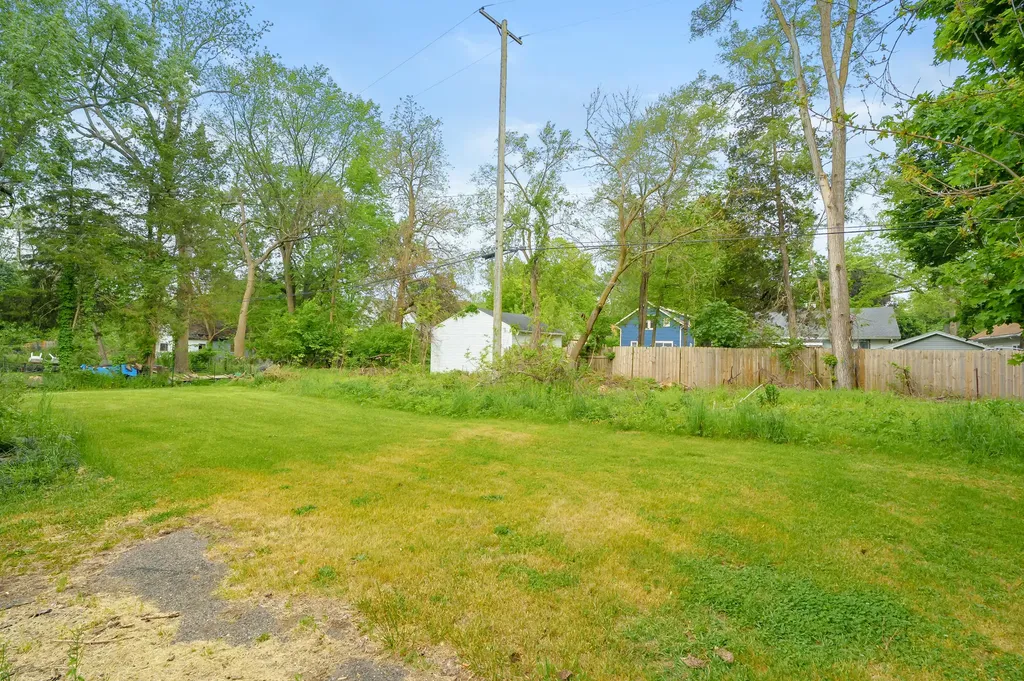 713 Chicago Avenue Kalamazoo Charter Township MI 49048