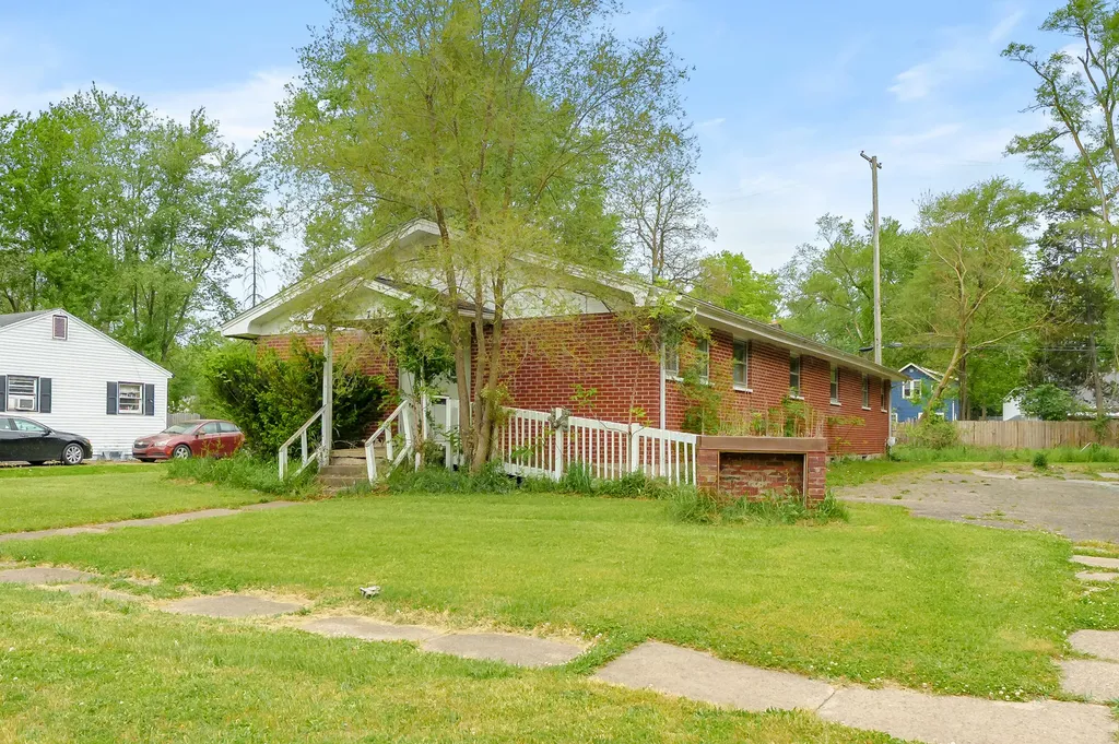 713 Chicago Avenue Kalamazoo Charter Township MI 49048