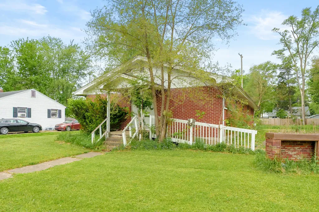 713 Chicago Avenue Kalamazoo Charter Township MI 49048