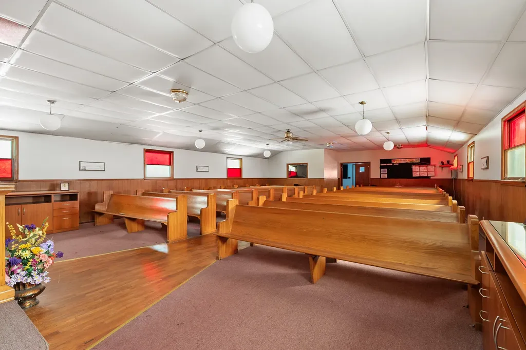 713 Chicago Avenue Kalamazoo Charter Township MI 49048
